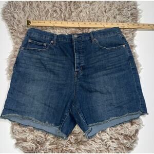 Jessica Simpson women’s button zipper high waisted midi jeans shorts